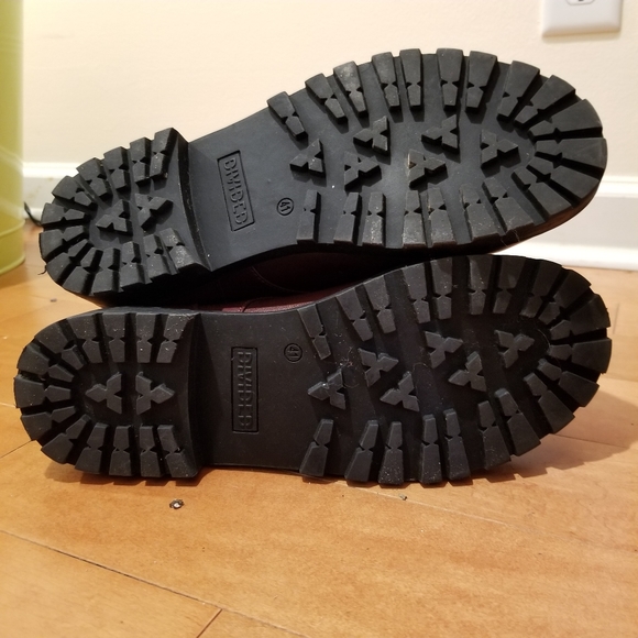 NWOT Red Vegan Leather Doc Martin Style Boots - Picture 9 of 10